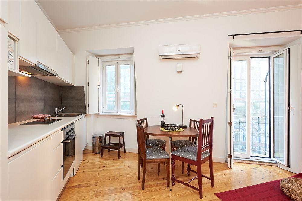 Hello Lisbon Santos Azulejos Apartments Exterior photo