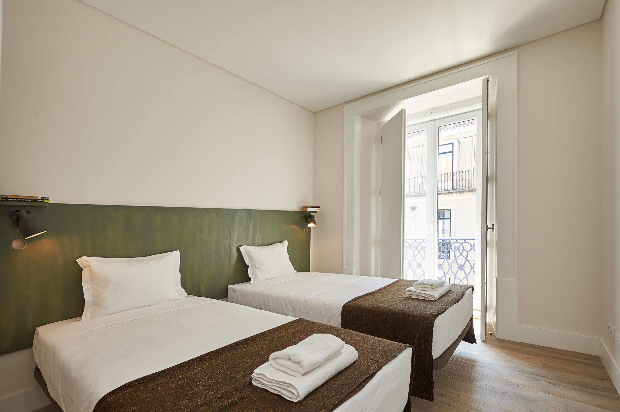 Hello Lisbon Santos Azulejos Apartments Exterior photo