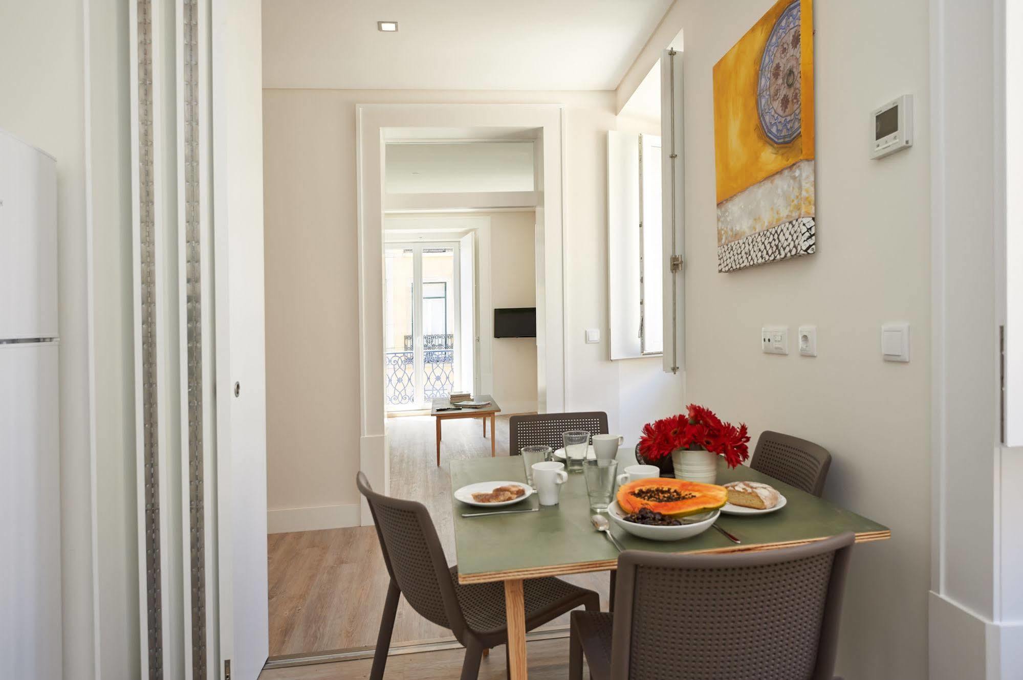 Hello Lisbon Santos Azulejos Apartments Exterior photo